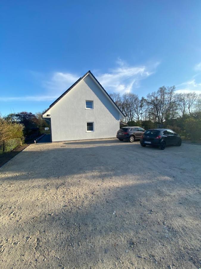 Appartement Haus Wesloer Landstrasse 6b Fuer 4 Personen Lübeck