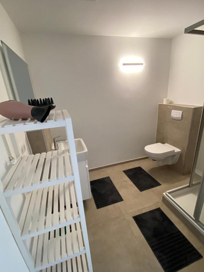 Haus Wesloer Landstrasse 6b Fuer 4 Personen Lubeck